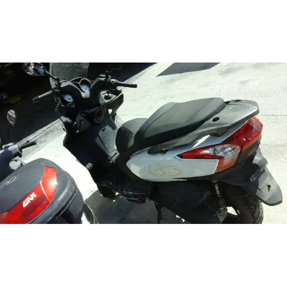 KYMCO SUPER '2013 DRINK BLANCO
