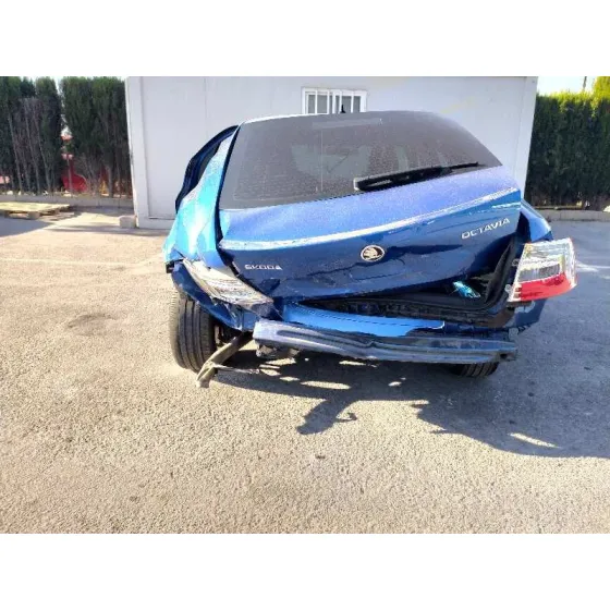 SKODA OCTAVIA LIM. (5E3) '2016 STYLE AZUL