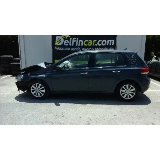 VOLKSWAGEN GOLF VI (5K1) '2011 ADVANCE BLUEMOTION AZUL