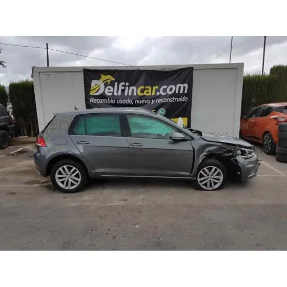 VOLKSWAGEN GOLF VII LIM. (BQ1) '2018 ADVANCE GRIS