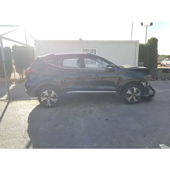 MG ZS '2022 1.0 VTI NEGRO