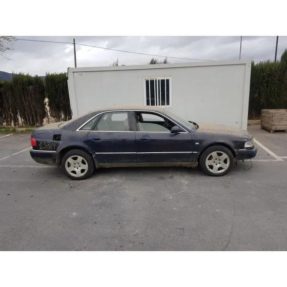 AUDI A8 (D2) '2002 3.7 QUATTRO NEGRO