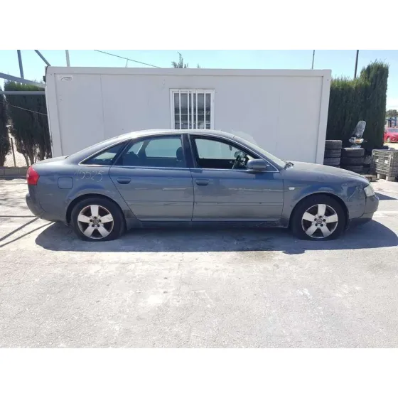 AUDI A6 BERLINA (4B2) '2003 2.5 TDI QUATTRO GRIS OSCURO
