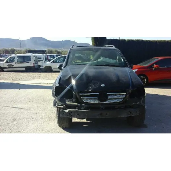 MERCEDES CLASE M (W163) '2002 270 CDI (163.113) AZUL