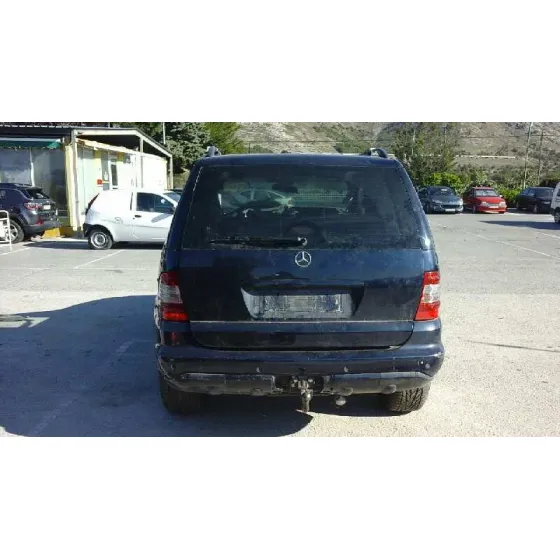 MERCEDES CLASE M (W163) '2002 270 CDI (163.113) AZUL