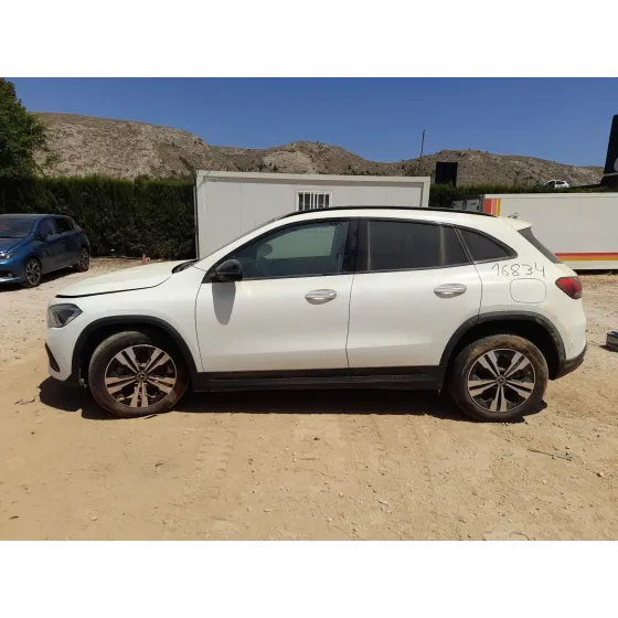 Mercedes-Benz GLA (H247) 2020