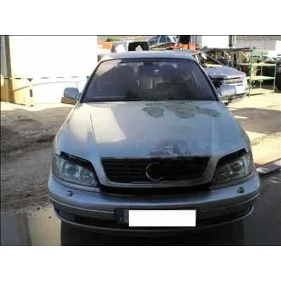 OPEL OMEGA B '2001 EXECUTIVE BERLINA GRIS