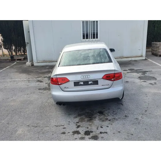 AUDI A4 BER. (B8) '2010 E GRIS