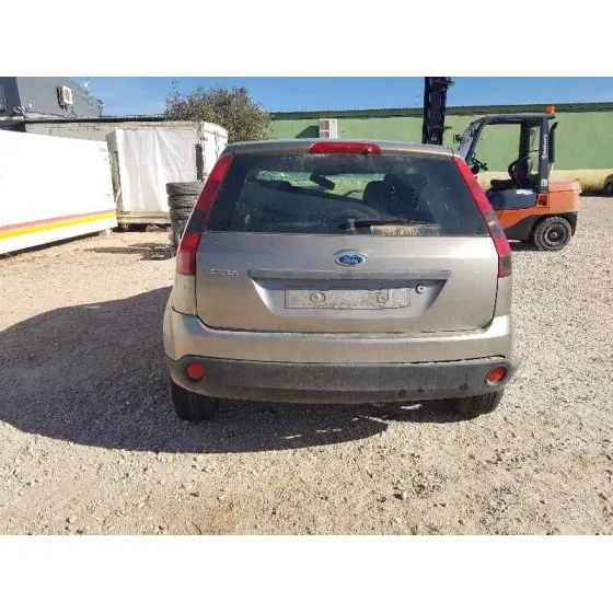 FORD FIESTA (CBK) '2004 TREND BEIG