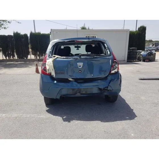 DACIA SANDERO '2010 LAUREATE AZUL