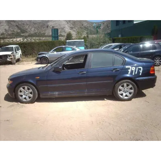 BMW SERIE 3 BERLINA (E46) '2002 320D NEGRO