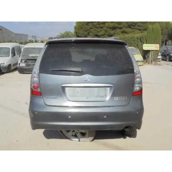 MITSUBISHI GRANDIS (NA0W) '2008 2.0 DI-D INFORM GRIS OSCURO
