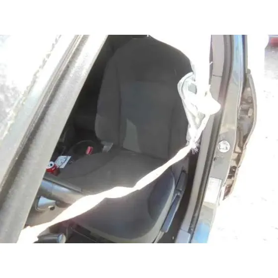 MITSUBISHI GRANDIS (NA0W) '2008 2.0 DI-D INFORM GRIS OSCURO