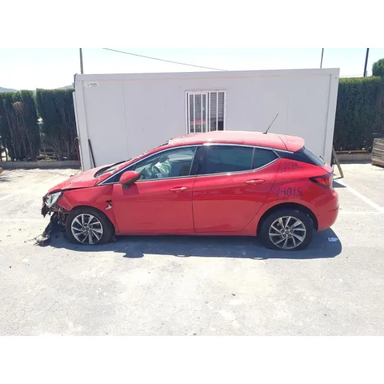 OPEL ASTRA K LIM. 5TÜRIG '2019 DYNAMIC START/STOP ROJO