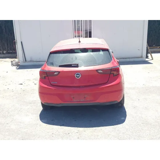 OPEL ASTRA K LIM. 5TÜRIG '2019 DYNAMIC START/STOP ROJO