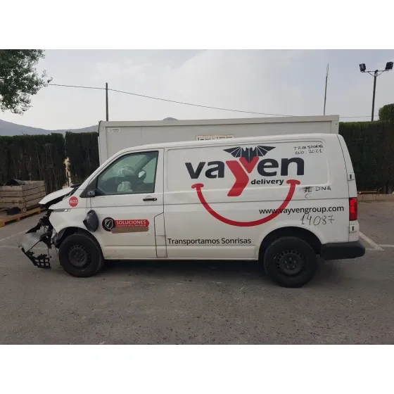 VOLKSWAGEN T6.1 TRANSPORTER FURGON (SH) '2021 FURGON FWD BLANCO