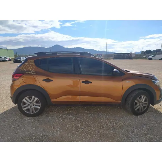 DACIA SANDERO '2023 STEPWAY MARRON