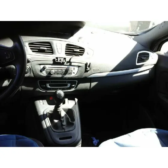 RENAULT SCENIC III '2015 EXPRESSION BLANCO