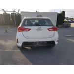 TOYOTA AURIS '2013 ACTIVE BLANCO