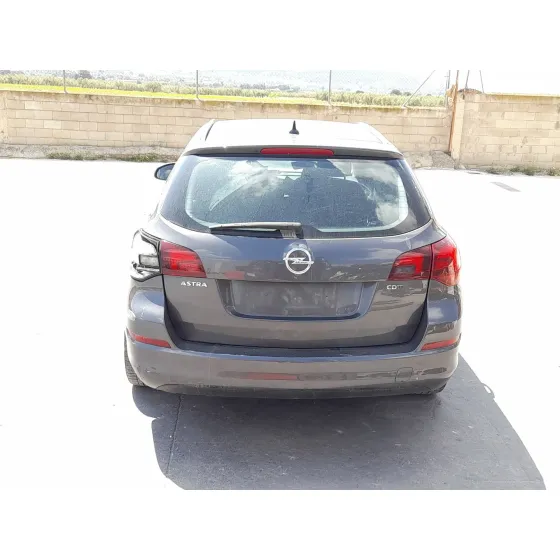 Opel ASTRA J SPORTS TOURER (P10) 2010