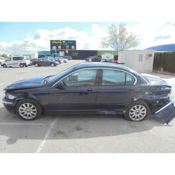 JAGUAR X-TYPE '2001 2.5 V6 AZUL
