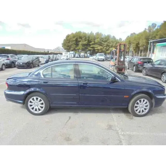 JAGUAR X-TYPE '2001 2.5 V6 AZUL