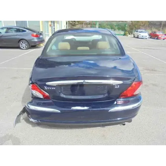 JAGUAR X-TYPE '2001 2.5 V6 AZUL