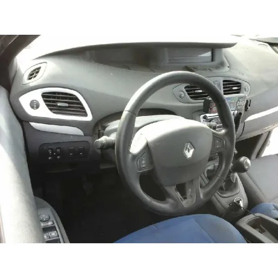 RENAULT SCENIC III '2015 DYNAMIQUE BLANCO