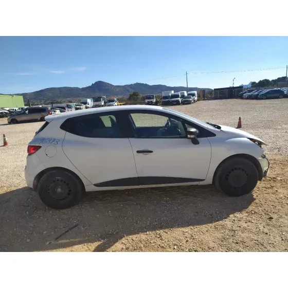 RENAULT CLIO IV '2015 BUSINESS BLANCO