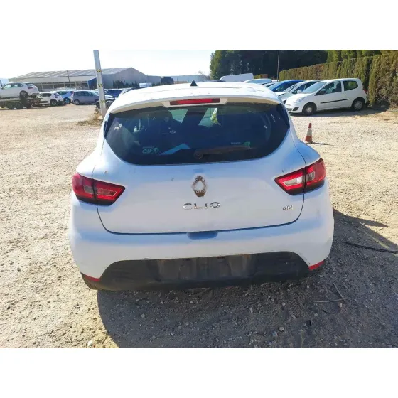RENAULT CLIO IV '2015 BUSINESS BLANCO