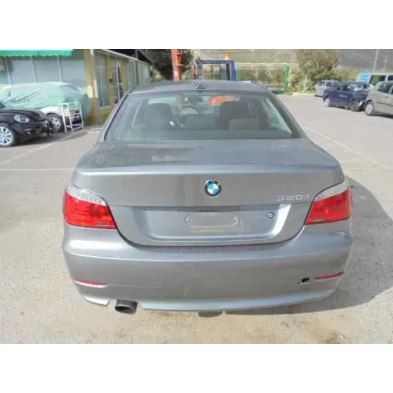 BMW SERIE 5 BERLINA (E60) '2008 520I GRIS OSCURO