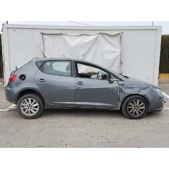 SEAT IBIZA (6P1) '2017 REFERENCE GRIS