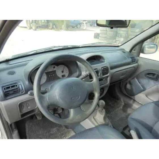 RENAULT CLIO II FASE I (B/CBO) '2001 1.2 16V TECH-LINE (B/CB05/W) GRIS