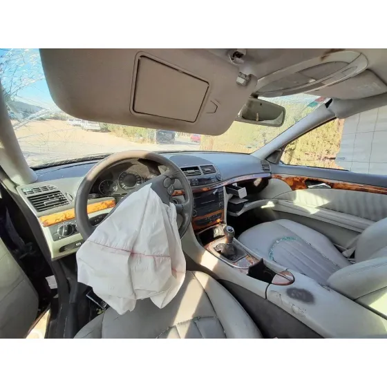 MERCEDES CLASE E (W211) BERLINA '2007 E 220 CDI (211.008) NEGRO