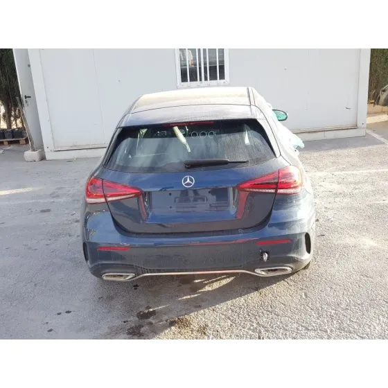 MERCEDES CLASE A (BM 177) '2022 A 180 (177.084) AZUL