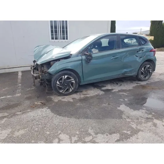 HYUNDAI I20 '2021 KLASS VERDE