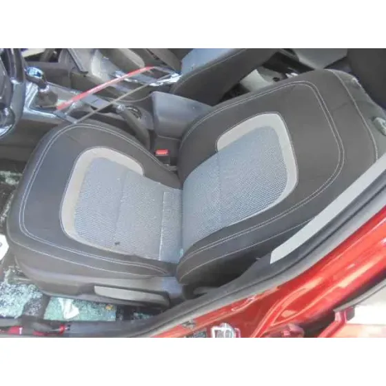 KIA CEE'D '2015 DRIVE GRANATE