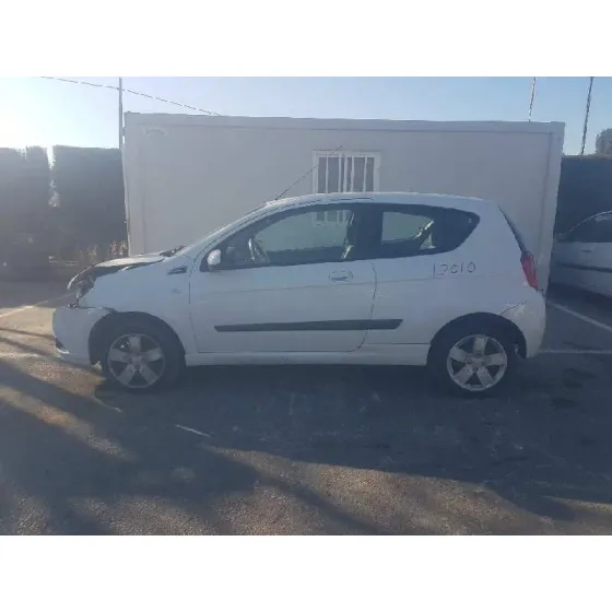 CHEVROLET AVEO '2011 LS BLANCO