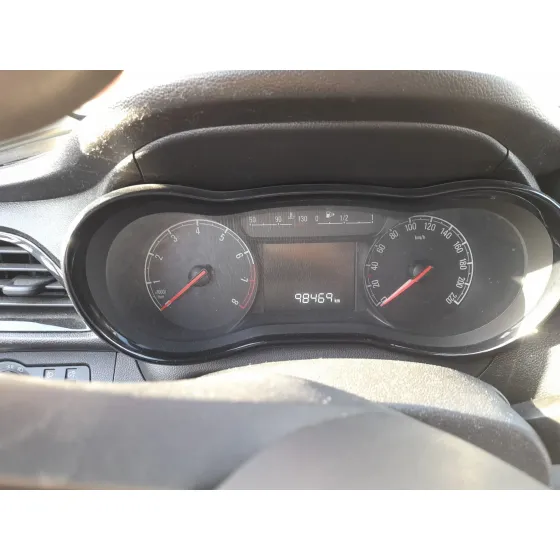 Opel KARL (C16) 2015