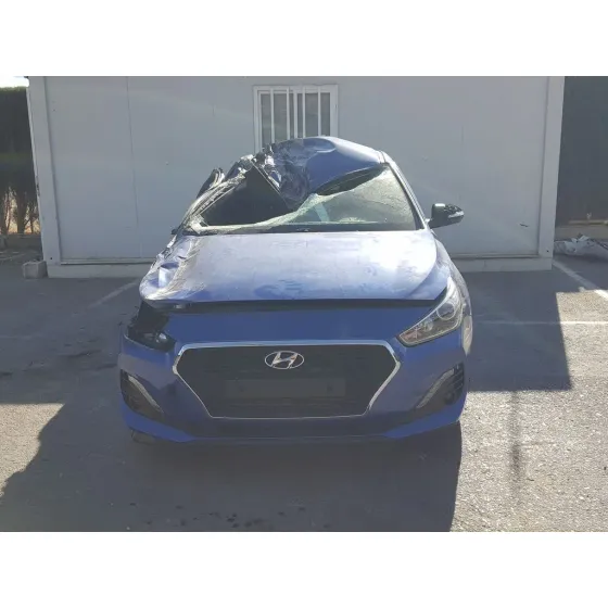 HYUNDAI I30 (PD) '2019 ESSENCE AZUL