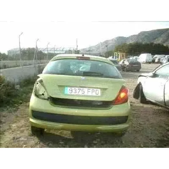 PEUGEOT 207 '2006 XT VERDE