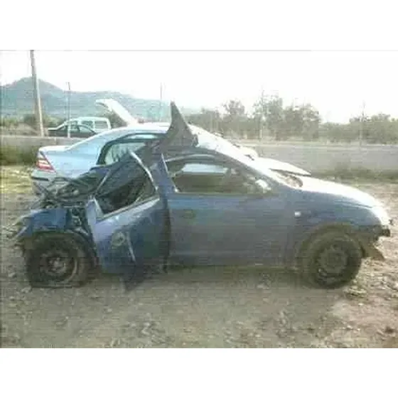 OPEL CORSA C '2000 1.3 16V CDTI CAT (Z 13 DT / LN9) AZUL