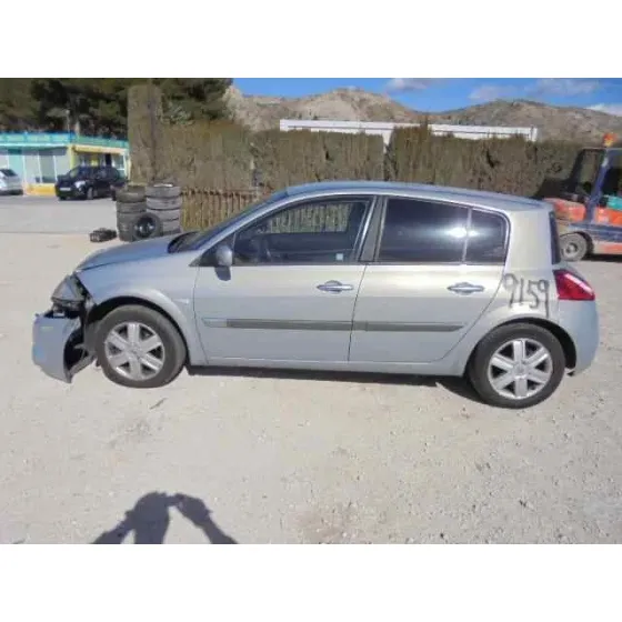 RENAULT MEGANE II BERLINA 5P '2004 CONFORT AUTHENTIQUE GRIS
