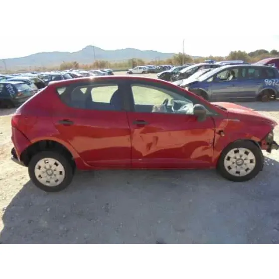 SEAT IBIZA (6J5) '2010 EMOCION ROJO