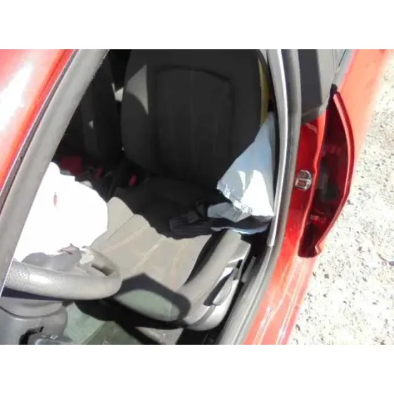 SEAT IBIZA (6J5) '2010 EMOCION ROJO