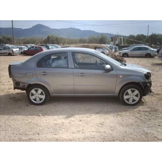 CHEVROLET AVEO '2006 LT GRIS OSCURO
