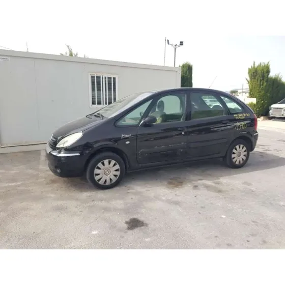 CITROEN XSARA PICASSO '2004 1.6 HDI SX NEGRO