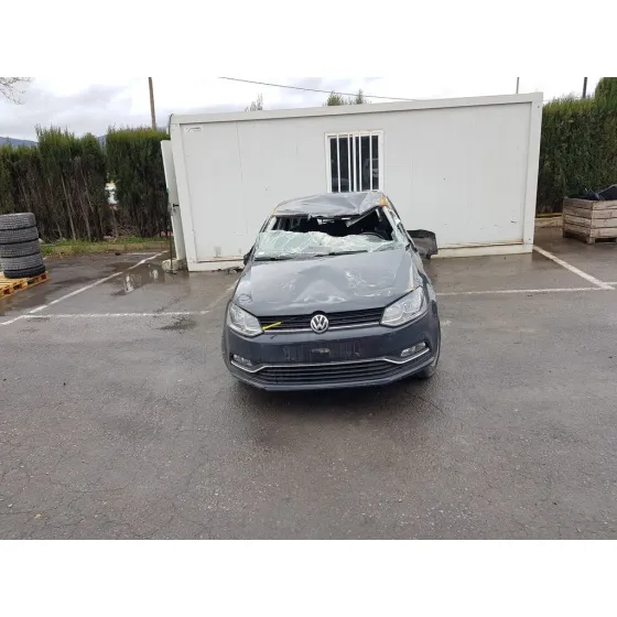 VOLKSWAGEN POLO (6C1) '2017 ADVANCE BLUEMOTION GRIS OSCURO