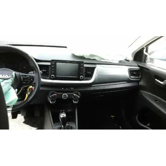 KIA STONIC (YBCUV) '2019 TECH GRIS