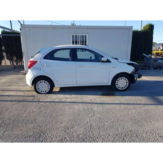 FORD KA+ '2017 ESSENTIAL BLANCO